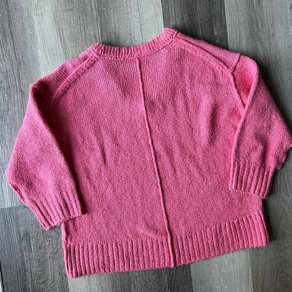 Free People Coral Pink V-Neck Oversized Sweater - Picture 9 of 13
